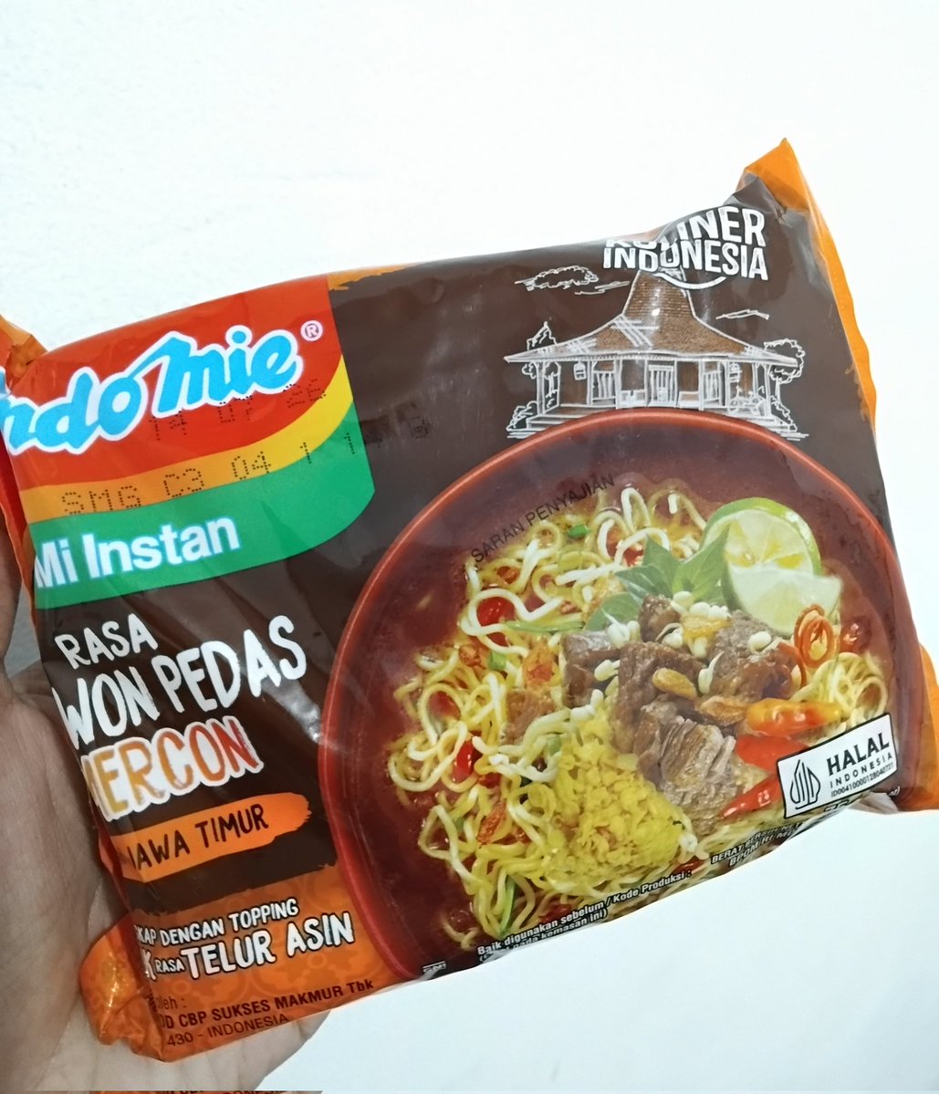 esmeraldaa tweet media