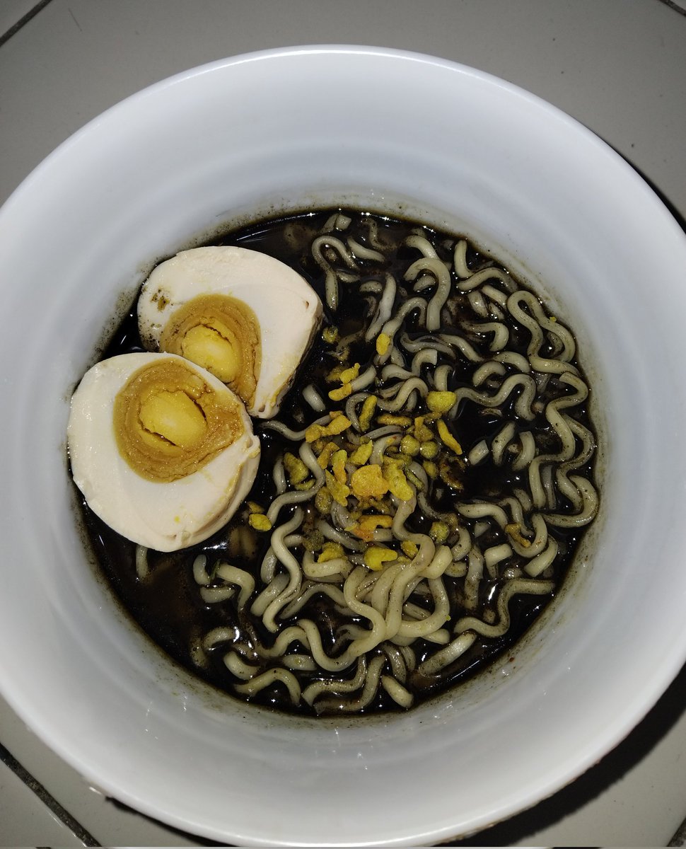 esmeraldaa tweet media