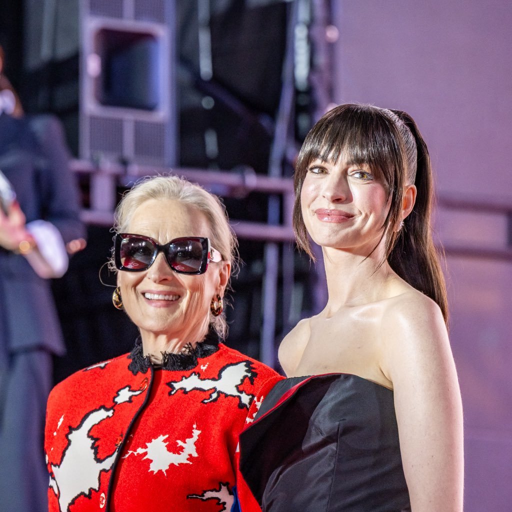 Anne Hathaway Archives 👠 tweet media