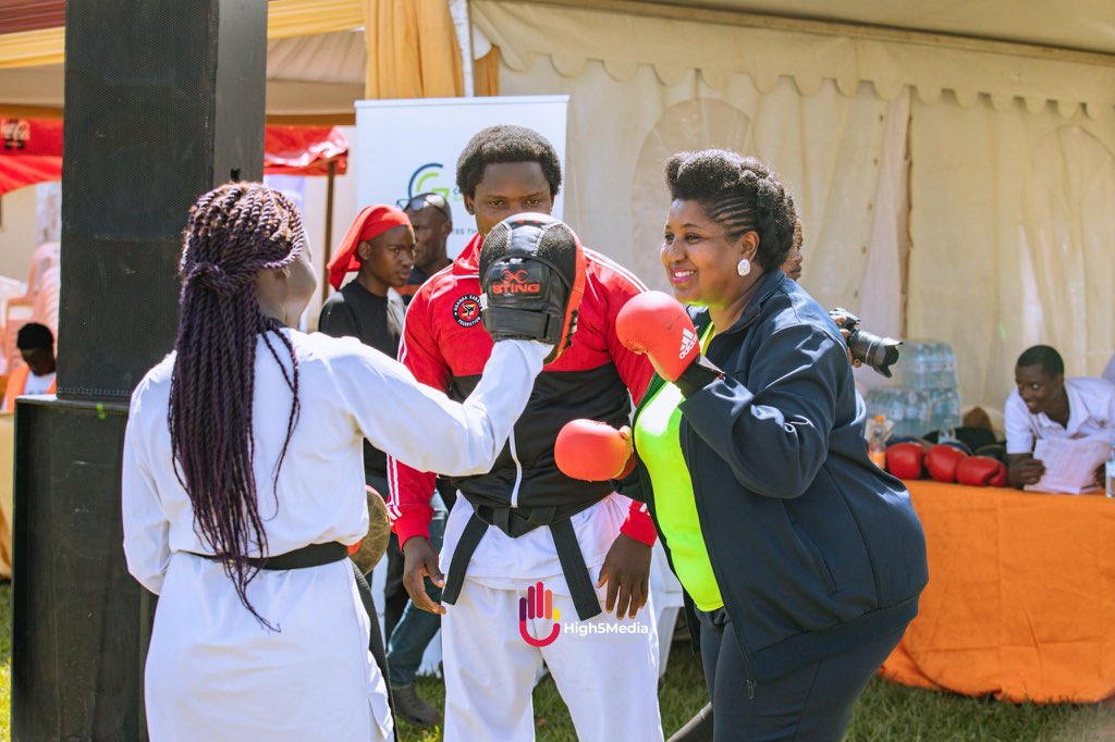 Corporate Games League tweet media