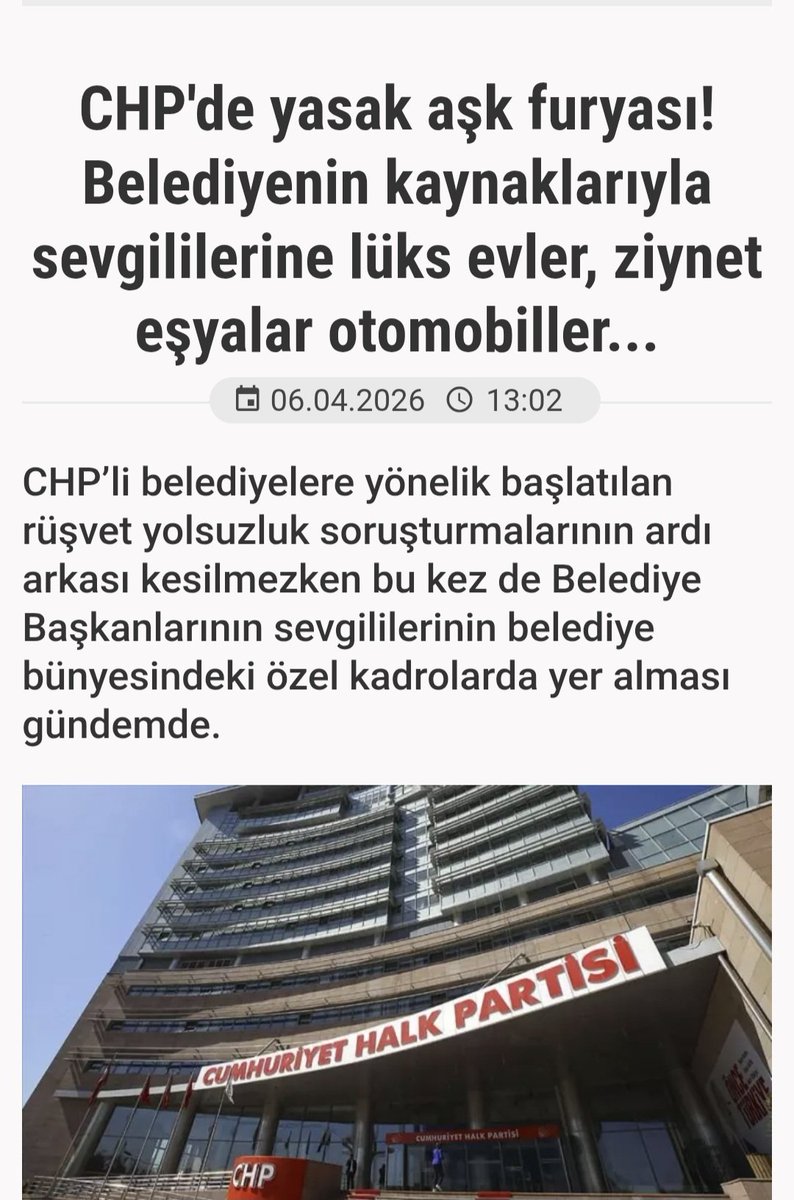 Şu süprüntü takımını eleştirirken, hakaret etmeden yazacak kelime bulamıyorum!!

Ama CHP yöneticileri bunları savunurken hiç bir sıkıntı çekmiyor, 

Yüzleri de kızarmıyor...

Hatta halkın iradesi diyor; sanki halk bunları hem paralarımızı yesin, hemde...üstünde fındık kırsın diye