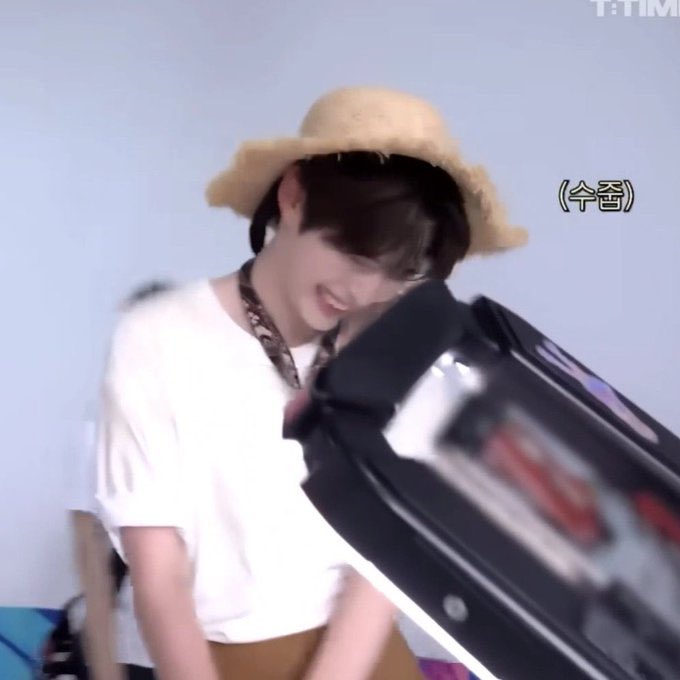 isa 𖤓𖥔☪︎ tweet media