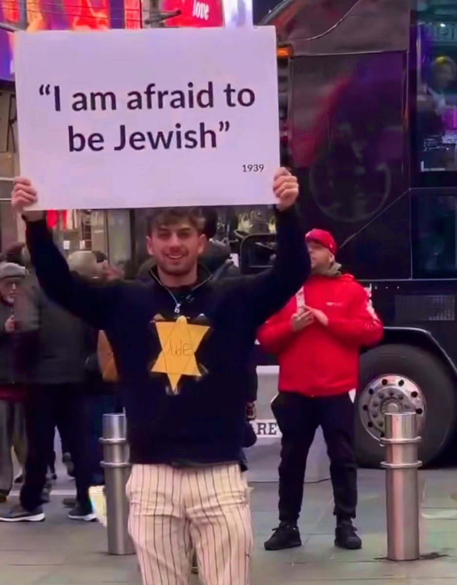 Parody Jeff tweet media