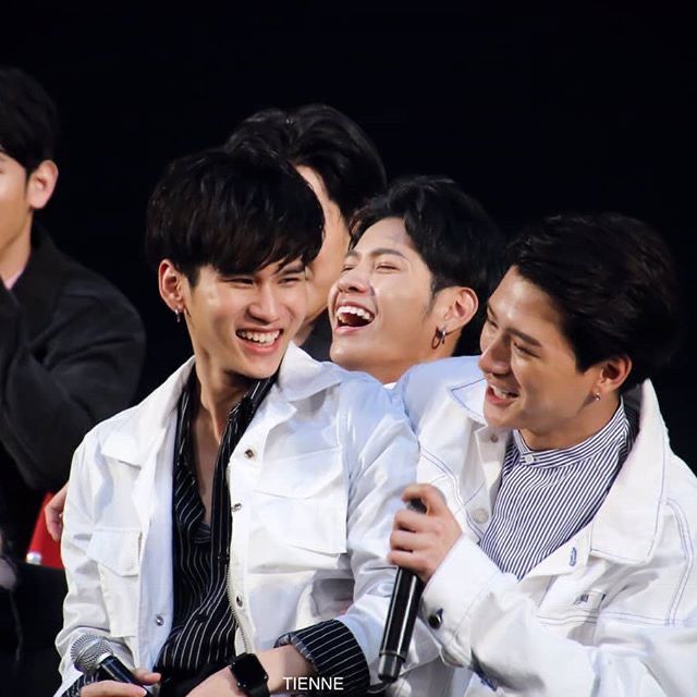 wan 🌙✨ tweet media