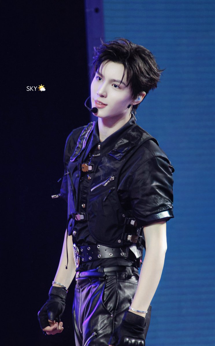 SKY🌤️ tweet media