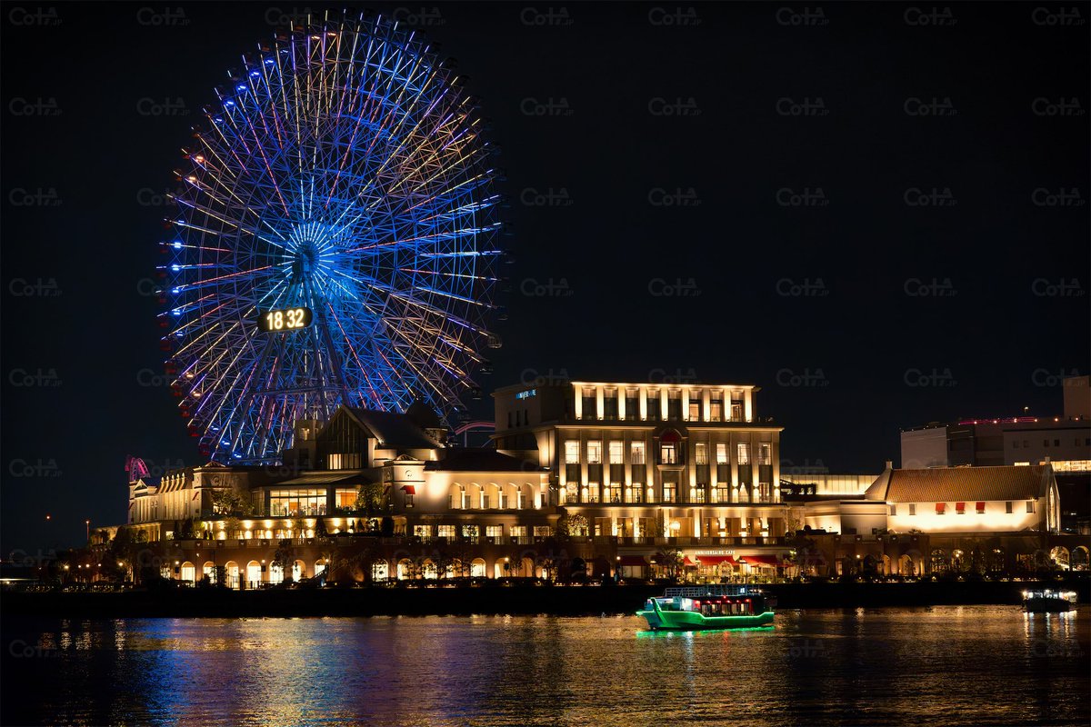 みなとみらいで未来への鐘が鳴り響く夜。観覧車が同じ場所に戻るように、同じ履き心地の靴がまだあったことに喜んだ。コスモクロックで、すとぷり含むSTPRコラボイベント 
#訪問記録 

みなとみらい・桜木町（MM21）に居ました。
cota.jp/now/67809 晴