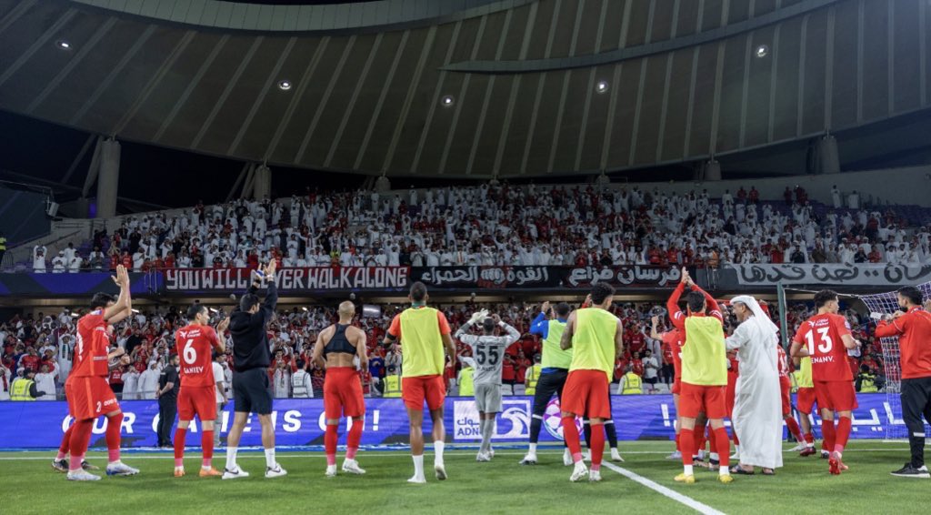 Ultras_RedBoys's tweet photo. 🔴 #الدرع_يا_أهلي 🔴

https://t.co/7xBbEv78pL https://t.co/D7jNn0fg7a