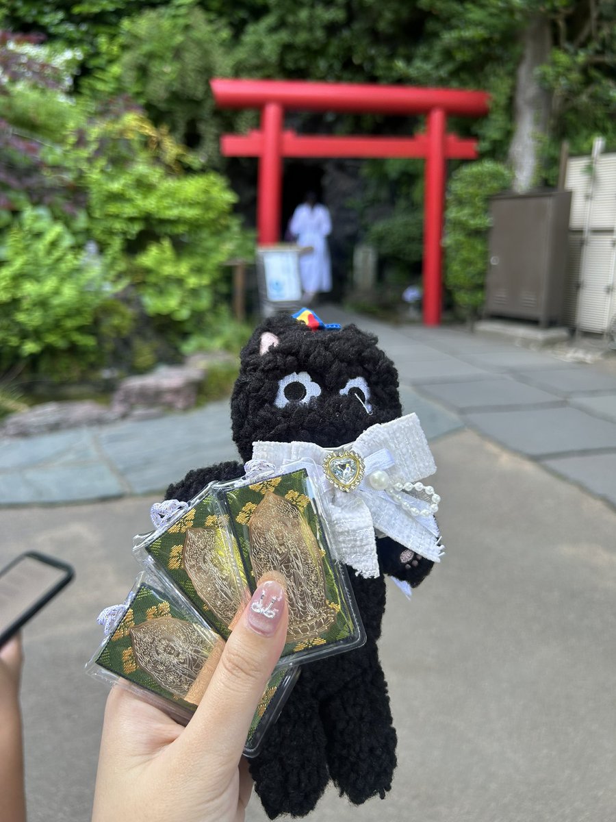 TenistenW's tweet photo. แจก ฉลองอีก 1 เครื่องรางวัด hasedera แบบที่น้องเตนล์พกค่ะ

ช่วยรี + เฟบ + มชติดtagกันหน่อยนะค้า💜💐

#TenThanksYouForTenYears 
#EndLessStoryofYouandMe_TEN https://t.co/ZEN0O5nnLW