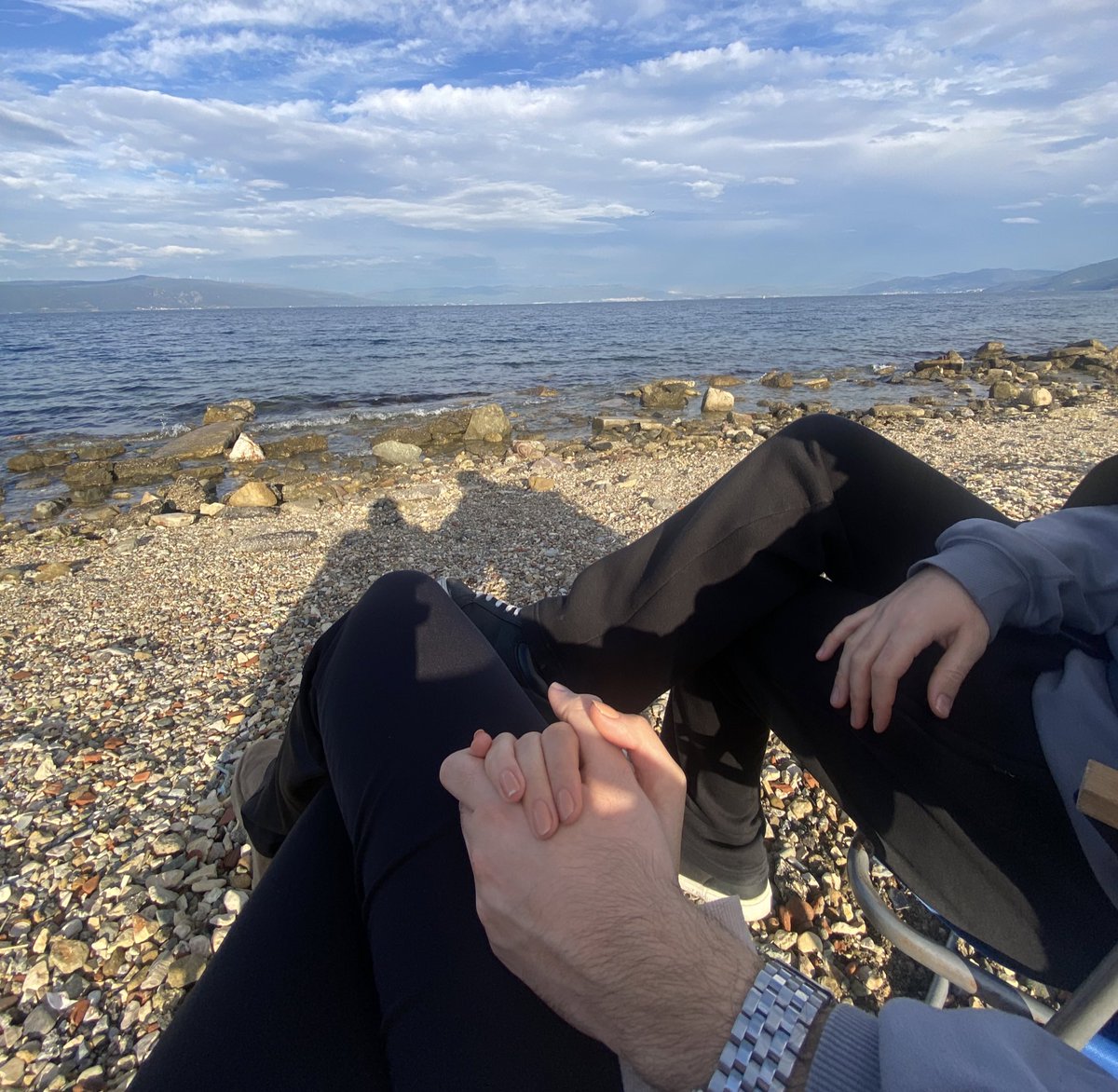 SennSelma's tweet photo. “deniz bir de o iyi gelir hep” https://t.co/UzsnE11eK3