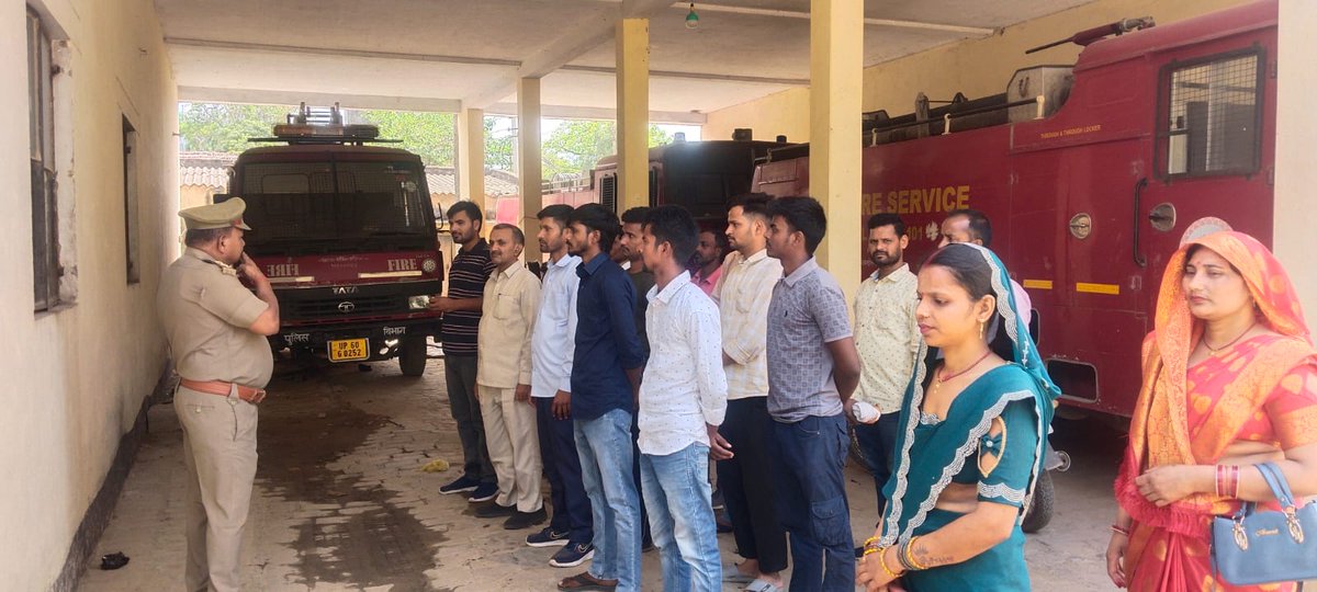 Ballia Fire & Emergency Services tweet media