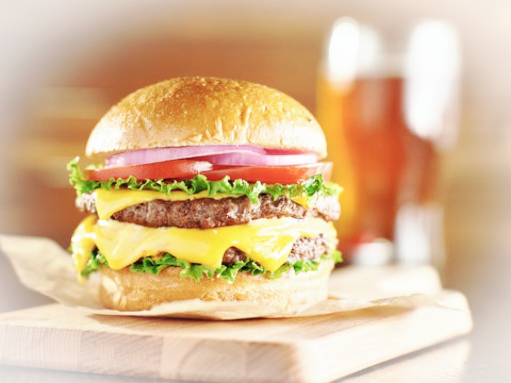 abdcfg9543's tweet image. Burger did 🥹🍔❤️‼️‼️‼️ #Burger #LoveYouBurger