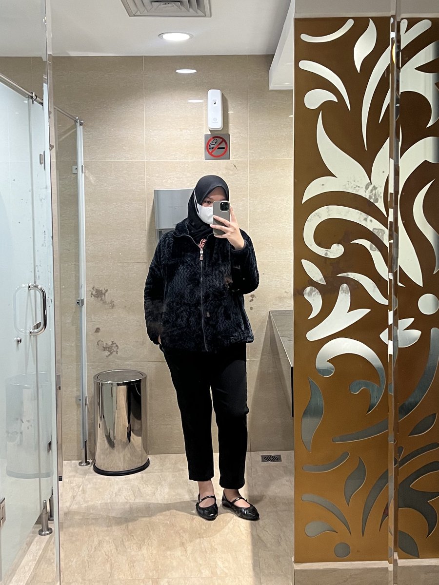 lala ☁️ tweet media