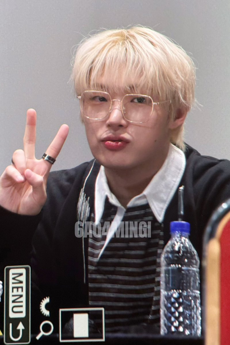 6ao4mingi's tweet image. 260406  애플뮤직

૮₍ꐦ -᷅ ⤙ -᷄ ₎ა!!

#민기 #MINGI