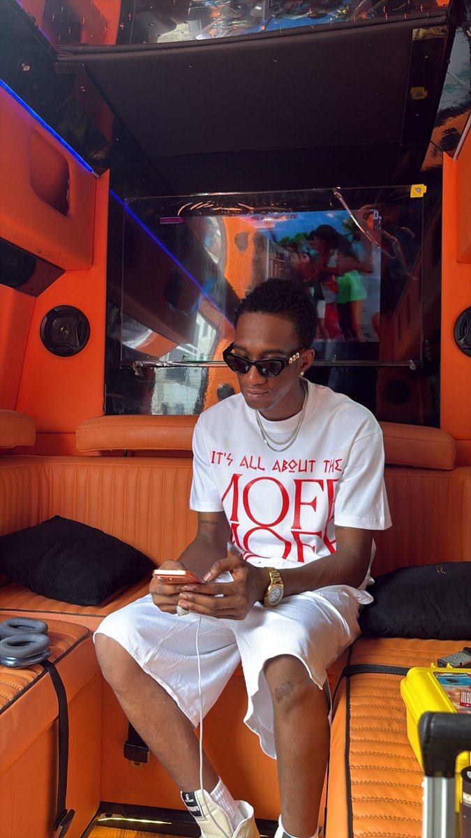 𝗔𝗟𝗕𝗨𝗠 𝗧𝗔𝗟𝗞𝗦 📀 tweet media