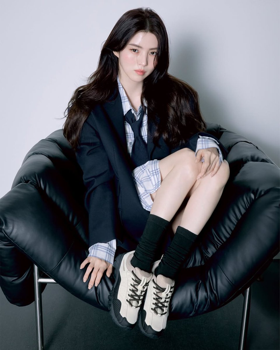 han sohee updates tweet media