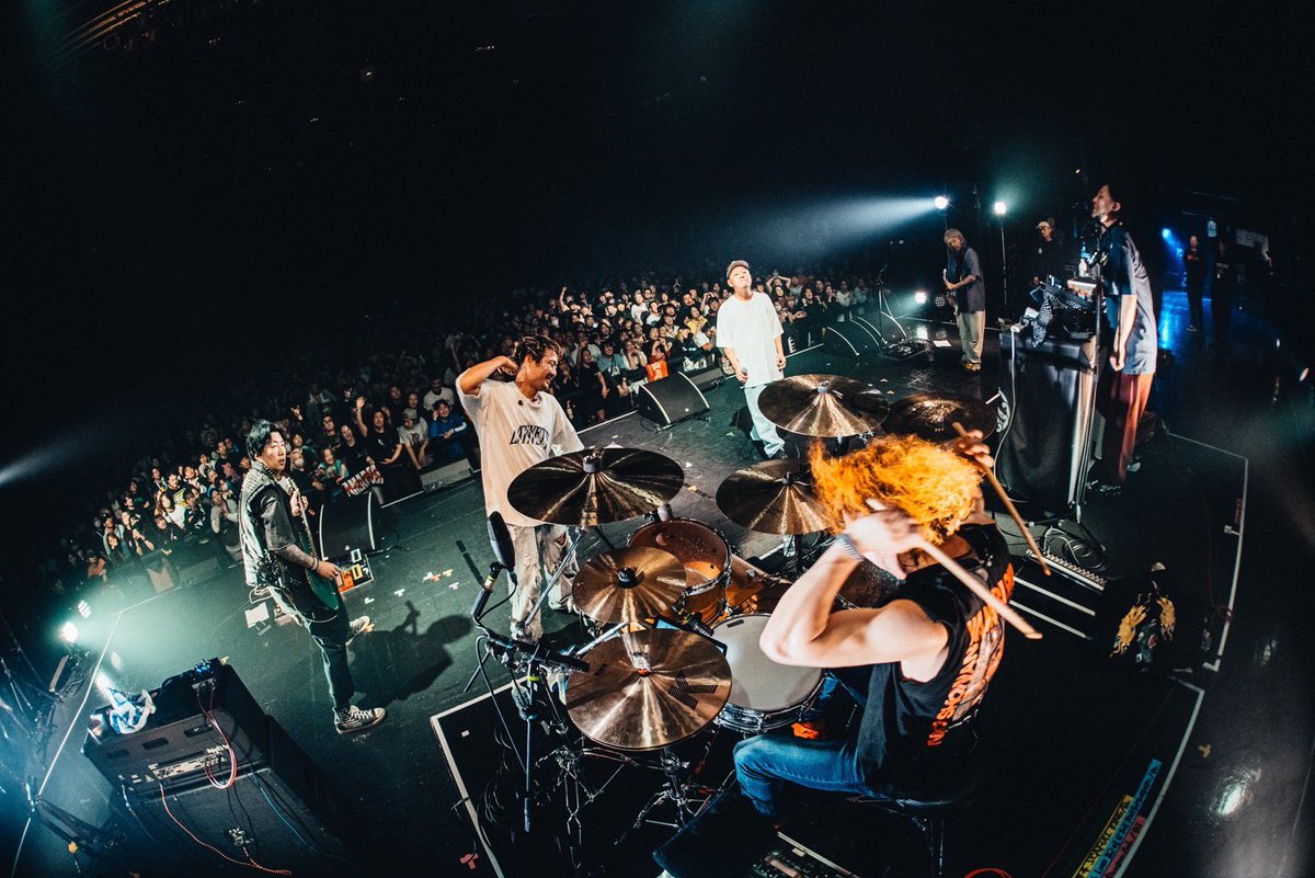 badpunk_oga's tweet photo. TOTALFAT presents
 「UTAGE MATURI PARTY」at Zepp DiverCity TOKYO
Thank you!
TOTALFAT25周年&amp;新4人編成スタートおめでとう🎉㊗️
そして
ライブ早い時間から応援しにきてくれたみんなありがとう✨

photo by @musicmagic3923 
------------
@yamaarashi_asia 
#山嵐 https://t.co/lL9m9kzAE3