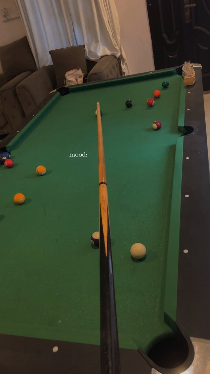 HILARY 🪽 tweet media