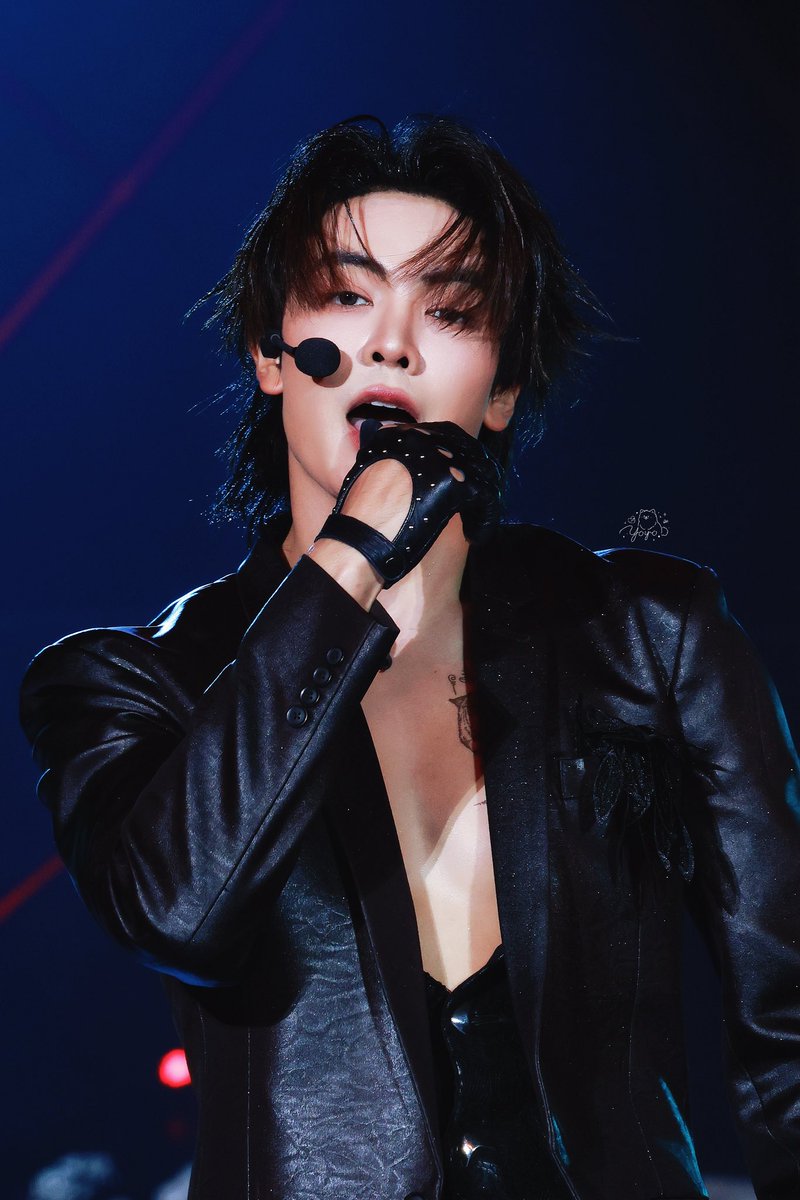 YoyokiHan's tweet photo. Black knight 

EYES ON JOONGDUNK FANCON
#JoongDunkFanconD2
#จุงอาเชน #JoongArchen @ChenRcj https://t.co/g14Oa3Q9Pm