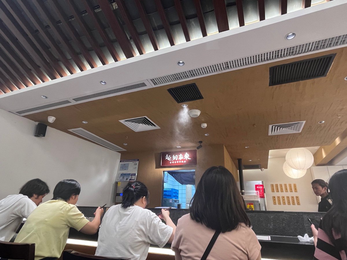 karsten krämer tweet media