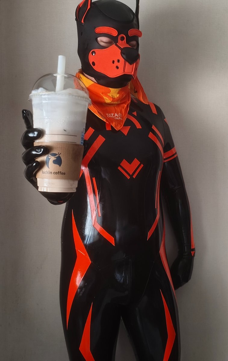 大潇潇潇_ tweet media