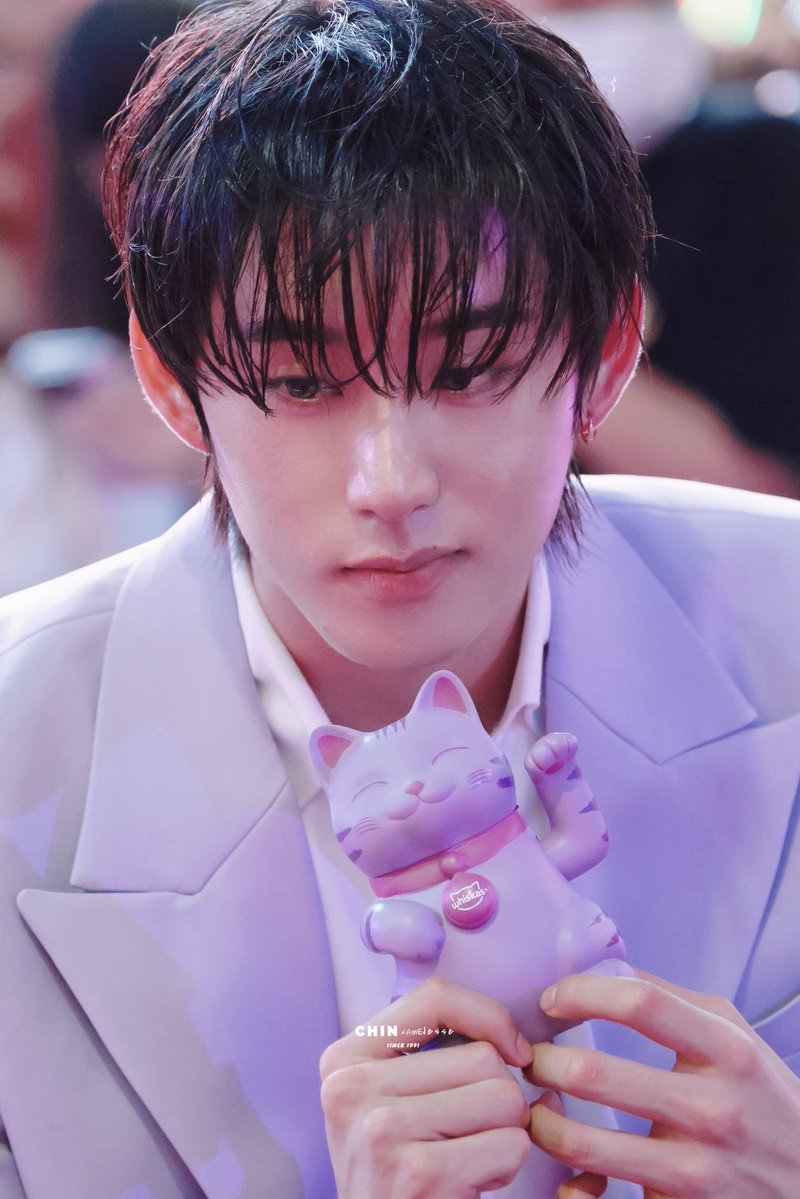 CHIN•🎸🦈 tweet media