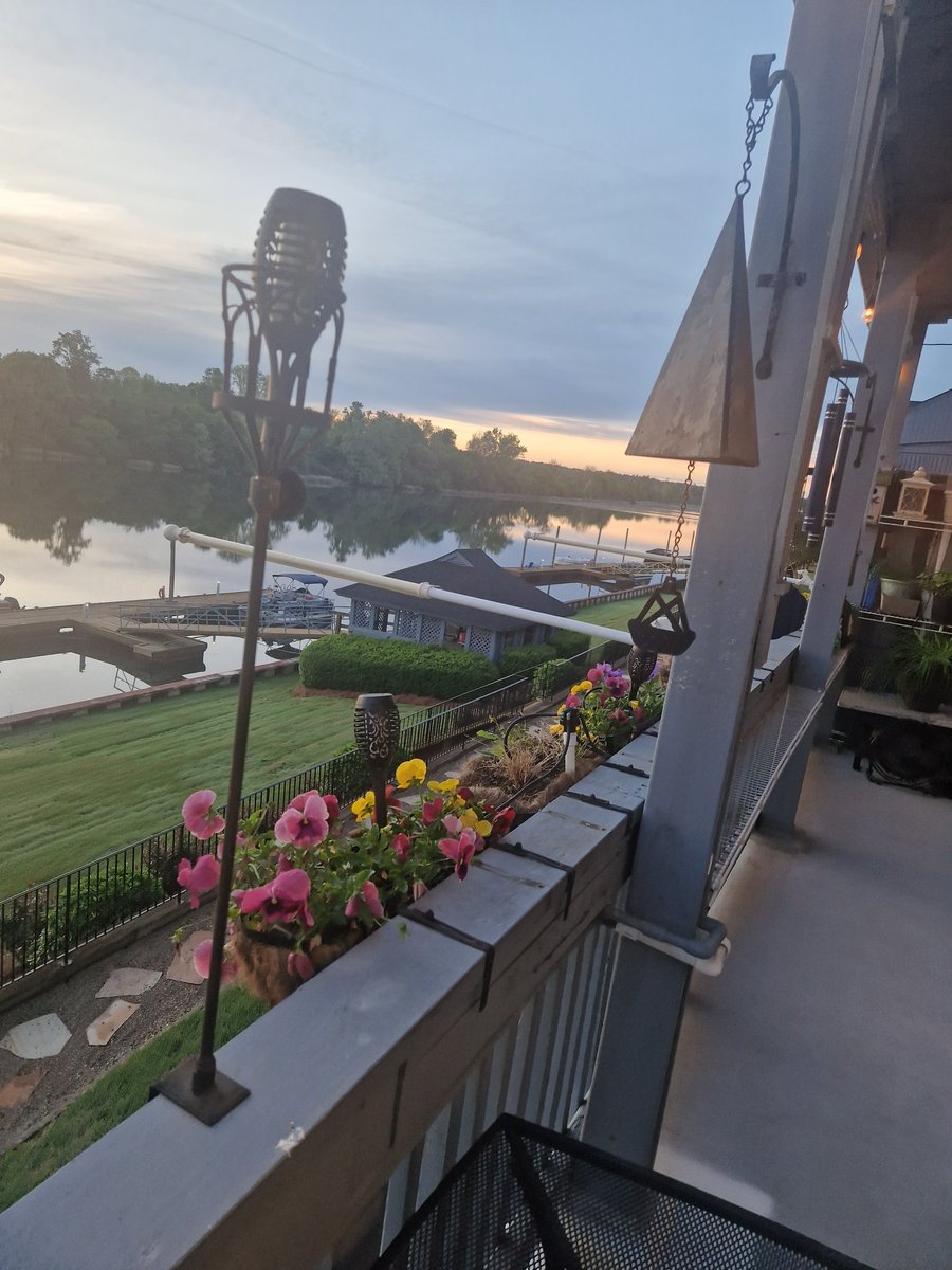 Philip Reid tweet media