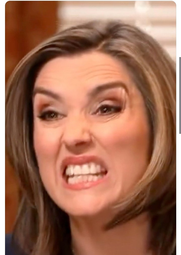 bidin_hunter's tweet image. All the western white liberal women looking at Trumps Truth 

🤭🤭🤭

#PutThatInYourPipe #PatHeads