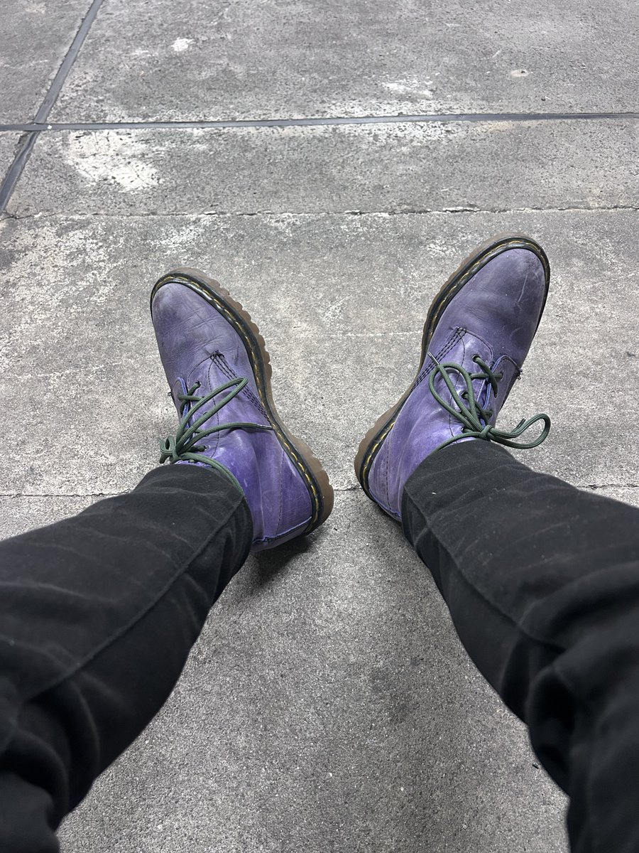 敷きたてアスファルト tweet media