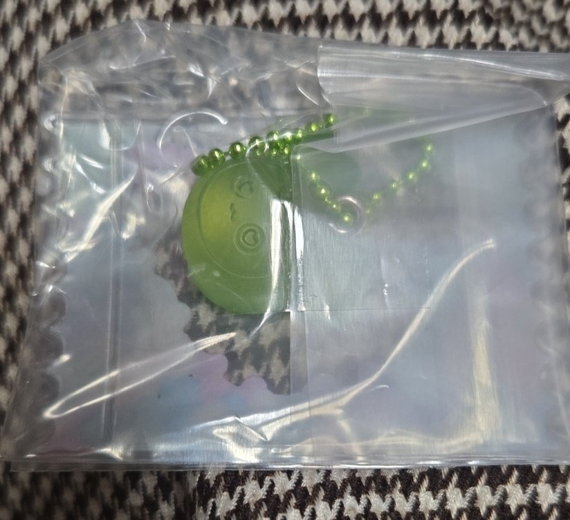 取引アカウント tweet media