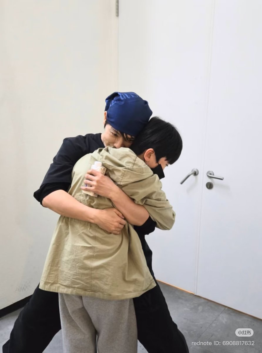 piggy♪ellen tweet media