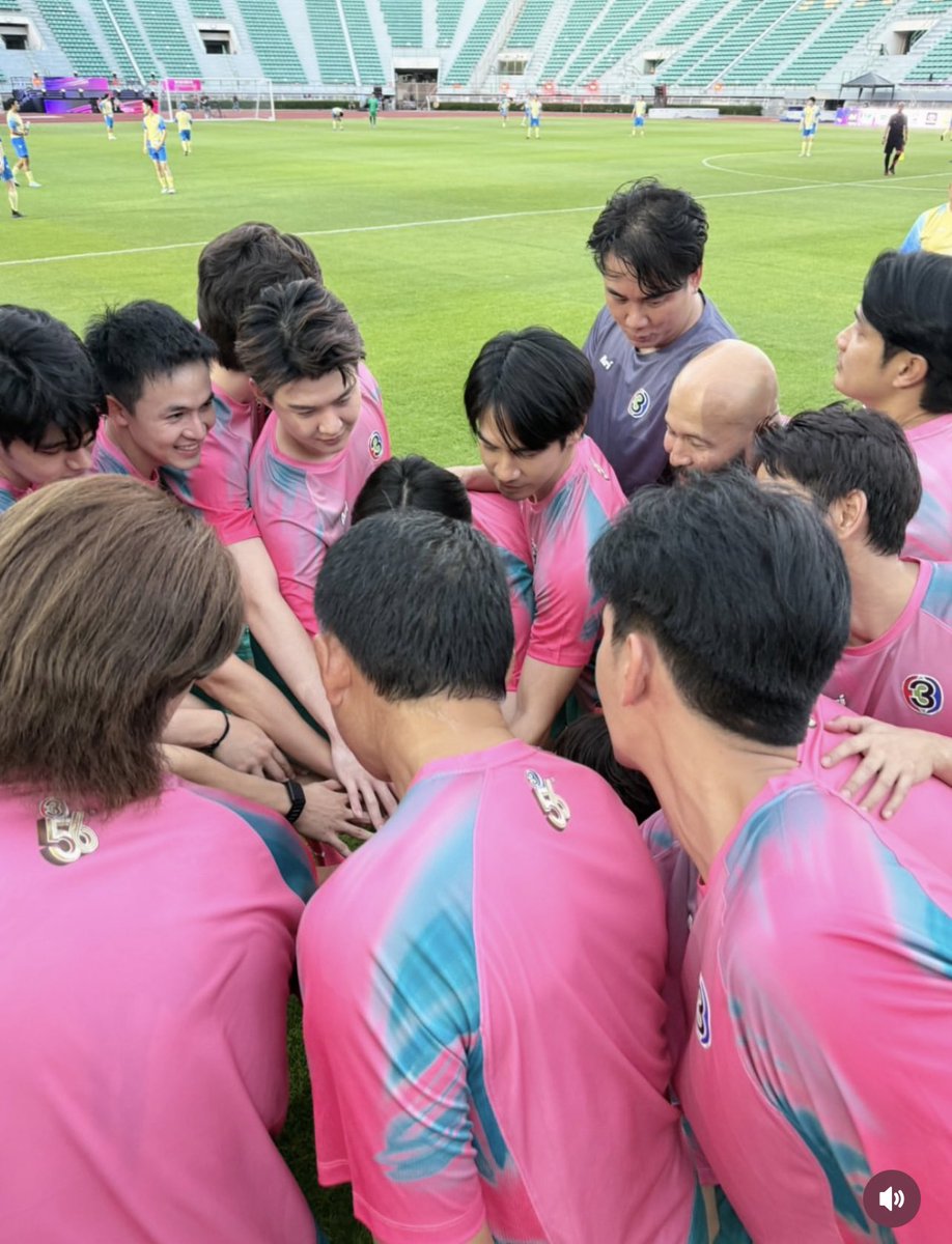 iYaimaiZa's tweet photo. ทีมนี้พี่รัก พี่ตั้งใจมาก
ทุกคำกลั่นออกมาจากใจพี่จริงๆ
สมศักดิ์ศรีที่สุด ยกนิ้วให้ทีมชมพูพั้นช์ทุกคน👍🏻
ถ้าพี่ยังลงสนามจะเจอพวกเราเสมอ

#popezaap
#56ปีCh3LandDomxPOPE https://t.co/c1axMulOg1