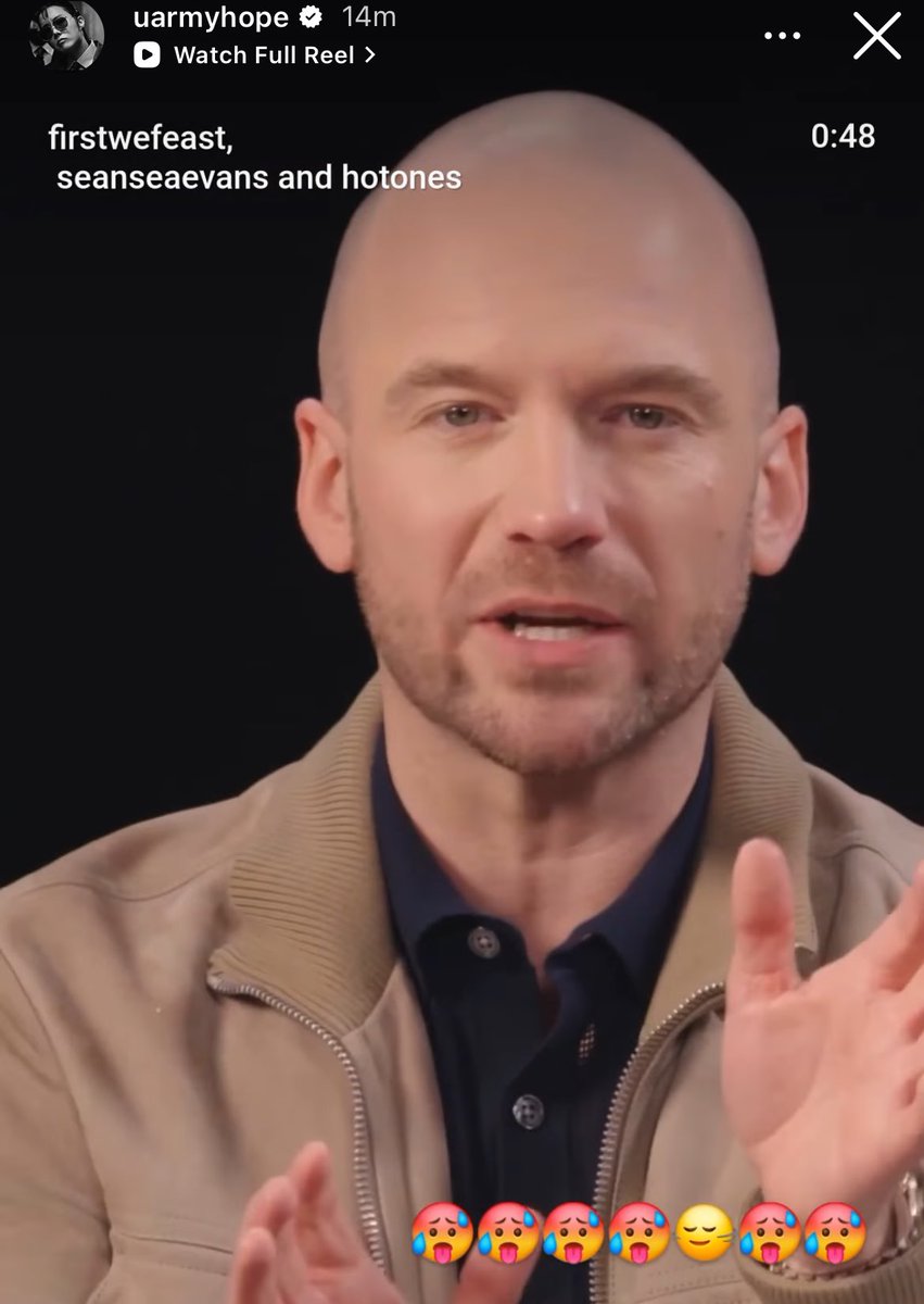 lu saw hobi 💚 tweet media