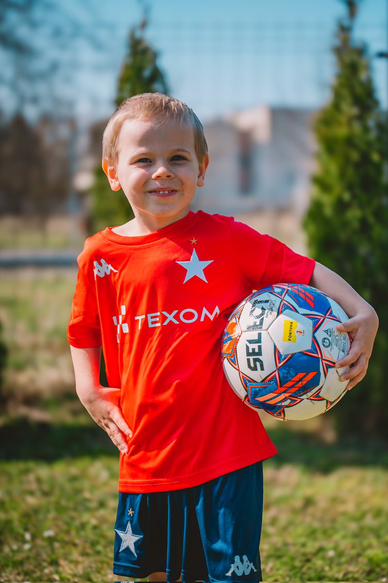 Krzysztof tweet media