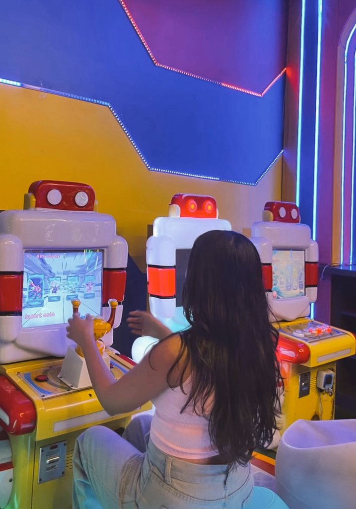 Archita_shri08's tweet image. Dt.:- 06/04/26
🌞 Monday mood:shine, grind, repeat 💛✨ 
Step into the week like YOU🫵🏻 OWN it 💫💪✨
Let’s make this Monday count! #FreshStart🌻 #PositiveEnergy🌅🪴