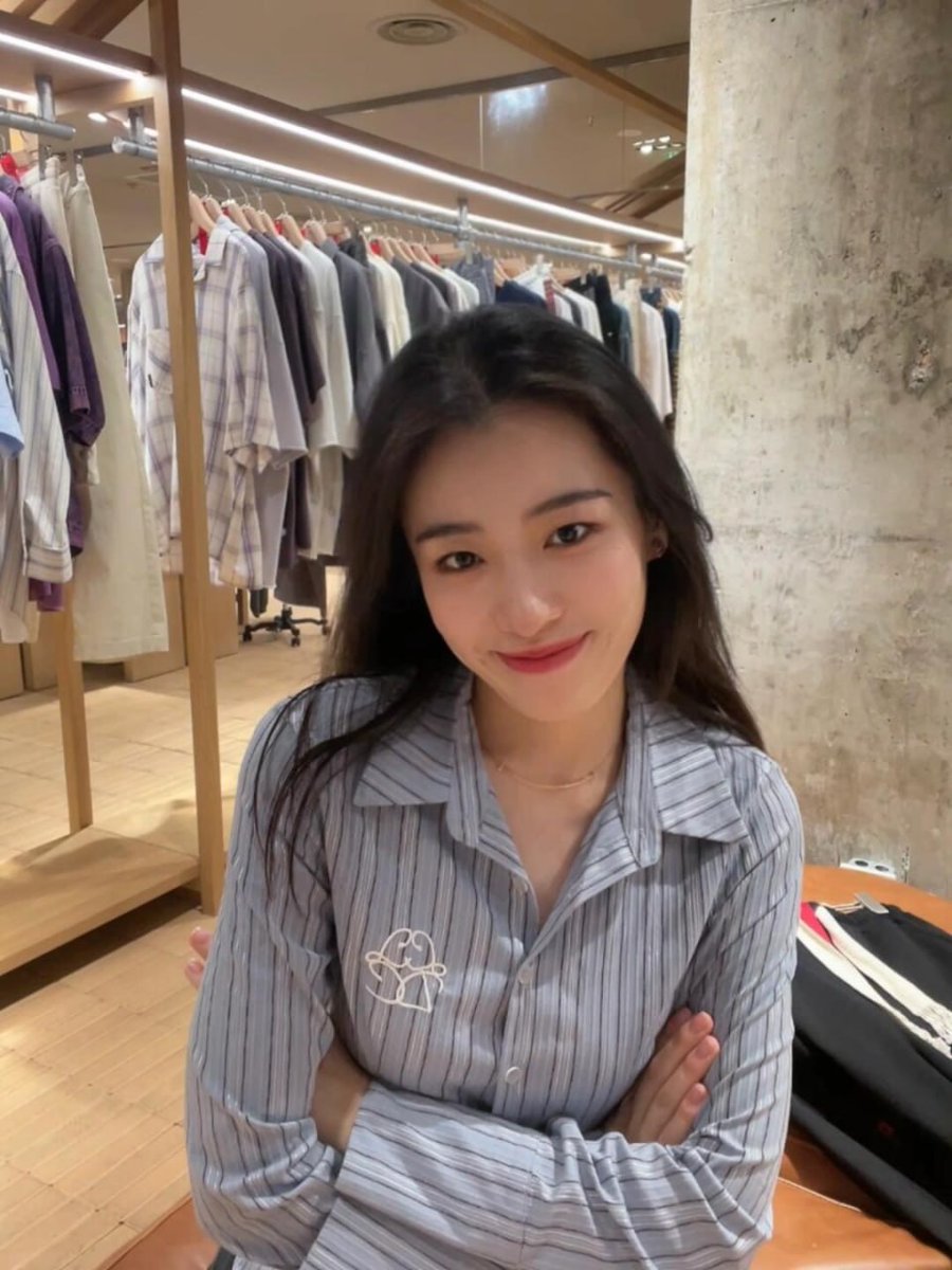 陆老师（教小学） tweet media