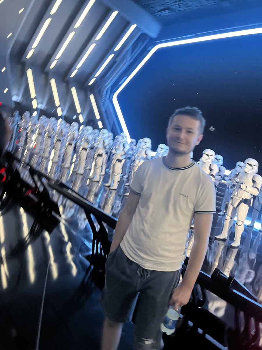 Matthew - Lover of Fandoms tweet media