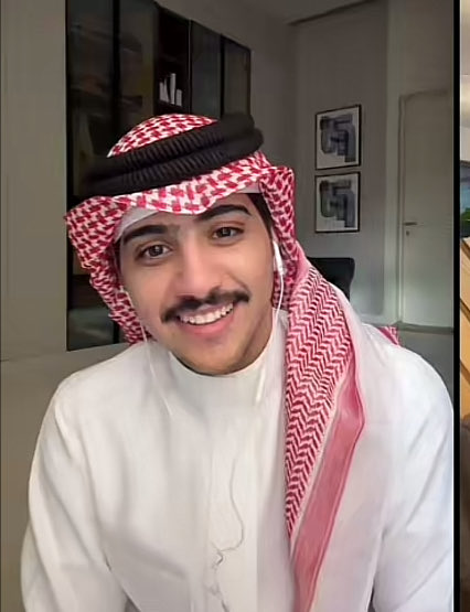 منار💛 tweet media