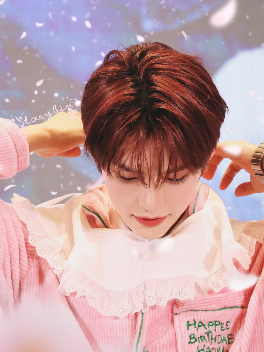 stacybinbin's tweet photo. My baby bin～
Take off your burp cloth。。。

#성한빈 #SUNGHANBIN #ソンハンビン
#제로베이스원 #ZEROBASEONE #ZB1 https://t.co/RqaRft5djQ