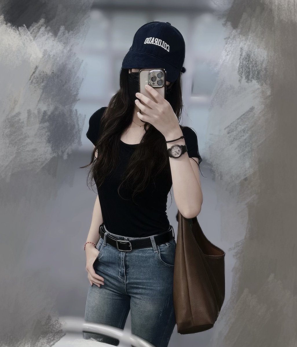 只是一隻熊 tweet media