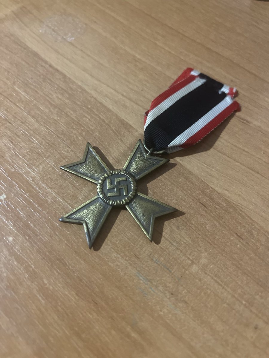 ще та 2А42 tweet media