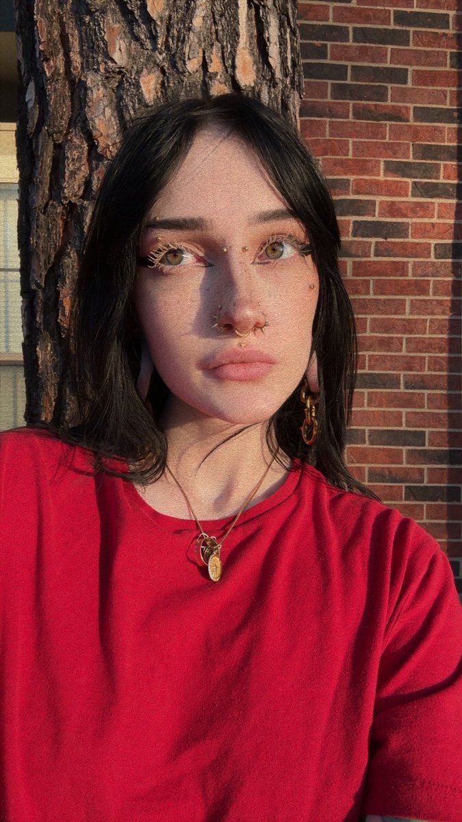 ๐๐๐ โข tweet media