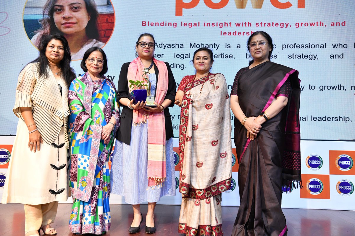 wcdande_phdcci's tweet photo. Recognising legal brilliance ⚖️

Congratulations to Ms. Adyasha Mohanty, Director, AQUILAW, on being honoured in Law &amp; Legal Affairs at WE POWER by PHDCCI.

Driving impact. Leading with expertise.

#WePower #WomenLeadership #WomensDay #PHDCCI https://t.co/lFSSSFlG5u