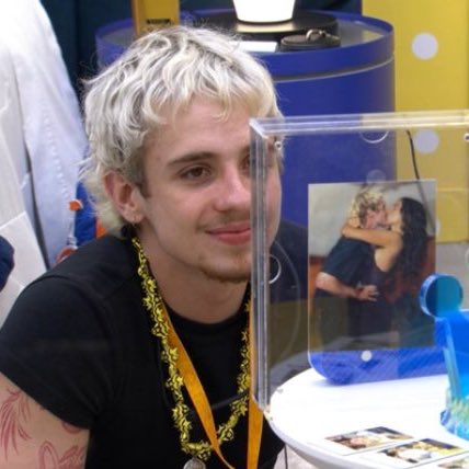 maria.★ tweet media