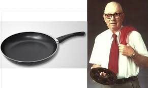 mariobianchi18's tweet image. Il #6aprile 1938 il ricercatore di Du Pont Roy Plunkett e il suo tecnico Jack Rebok scoprirono accidentalmente, in un esperimento, il composto chimico politetrafluoroetilene, poi commercializzato come #teflon. Era chimicamente inerte ed aveva anche un punto di fusione molto alto.