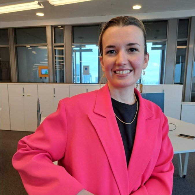 Bee Haber tweet media