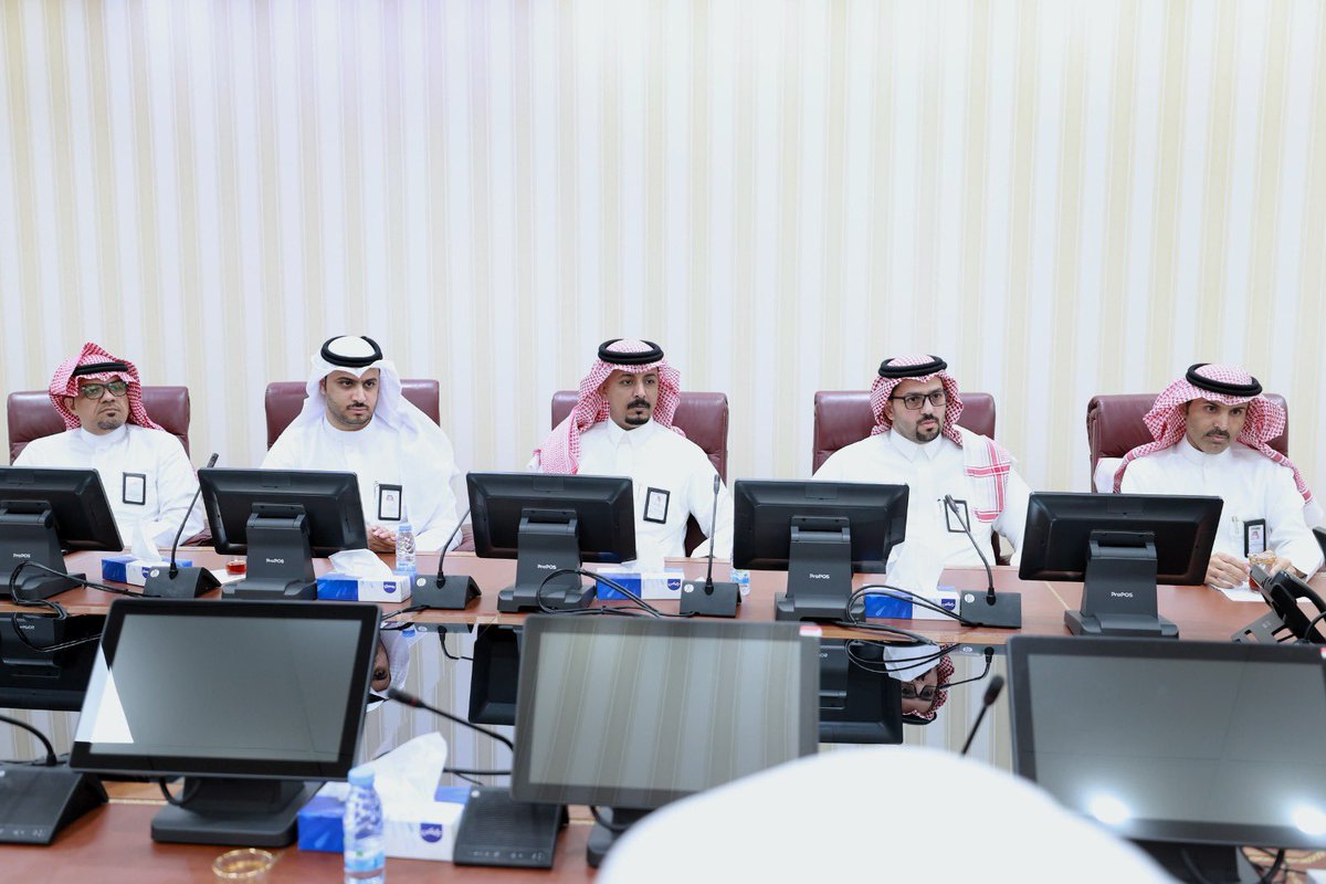 وكالة الجامعة للدراسات العليا والبحث العلمي tweet media