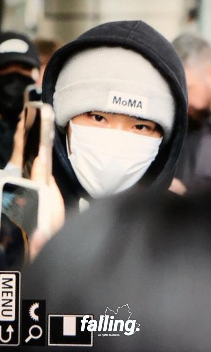 𝓯𝓪𝓵𝓵𝓲𝓷𝓰 tweet media