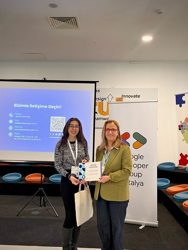 aosbteknopark's tweet photo. Google Developer Group Antalya ve Women Techmakers iş birliğiyle düzenlenen International Women’s Day 2026 etkinliği, teknoloji dünyasındaki kadınların, girişimcilik ve kariyer yolculuklarını ilham verici deneyimleriyle paylaştığı bir buluşma oldu. ✨

🚀Genel Müdürümüz Dr. Aylin Tümay, “Girişimcilik ve İnovasyon Sürecinde Teknoparkların Rolü” başlıklı sunumuyla etkinlikte yer alarak, teknoparkların girişimcilik ekosistemindeki kritik rolüne ve kadınların teknoloji ile girişimcilik alanındaki dönüştürücü gücüne dikkat çekti.

“Break the Pattern” temasıyla gerçekleştirilen etkinlikte, kalıpların dışına çıkmanın ve yenilikçi düşünmenin önemi bir kez daha vurgulandı. ⚡️

İlham veren bu değerli organizasyonda yer almaktan memnuniyet duyuyor, emeği geçen herkese teşekkür ediyoruz.

@GnenHasanali 

@GDGAntalya @WomenTechmakers @technovation
#IWD26Antalya