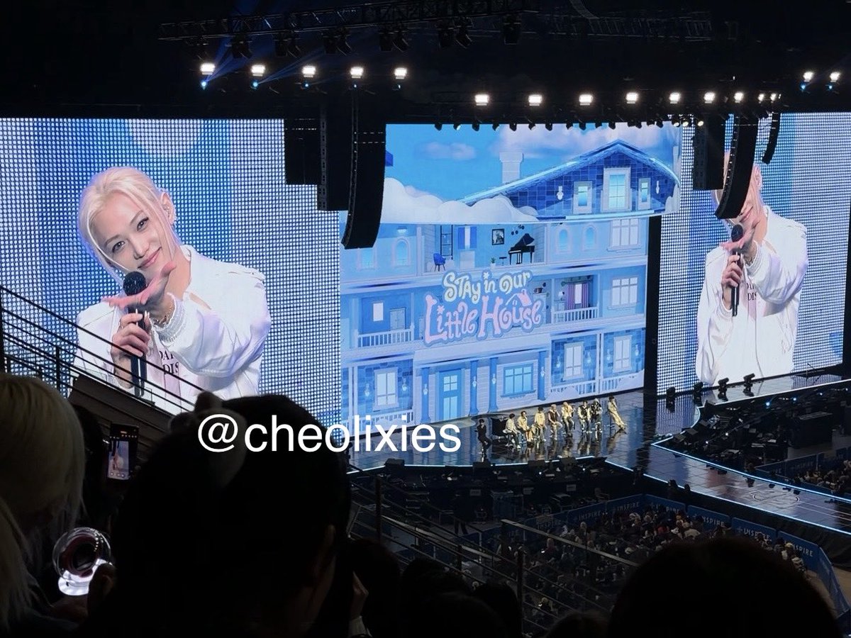 cheolixies's tweet photo. user cheolixies had one of the the best weekends of her life 🤍✨

#StrayKids #스트레이키즈
#SKZ_6TH_FANMEETING
#STAY_in_Our_Little_House

#SEVENTEEN #세븐틴
#SVT_WORLDTOUR #NEW_ENCORE
#SVT_TOUR_NEW_ https://t.co/2T75Wfbgo0