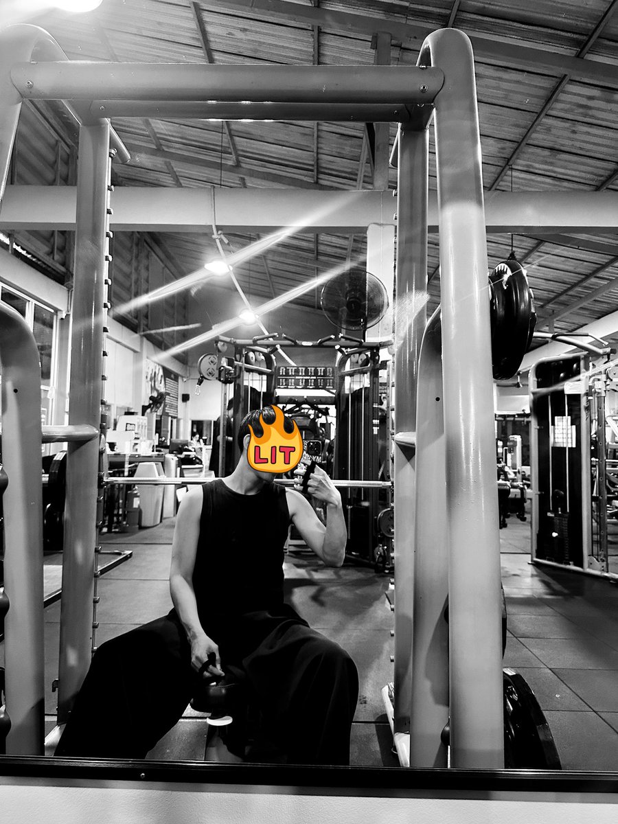 ด้านมืด tweet media